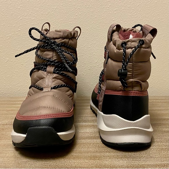 The North Face Women’s Thermoball Lace Up Waterproof Boots - Picture 6 of 10